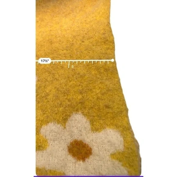 Free People Daisy Print Bag and Scarf Set - Picture 5 of 12